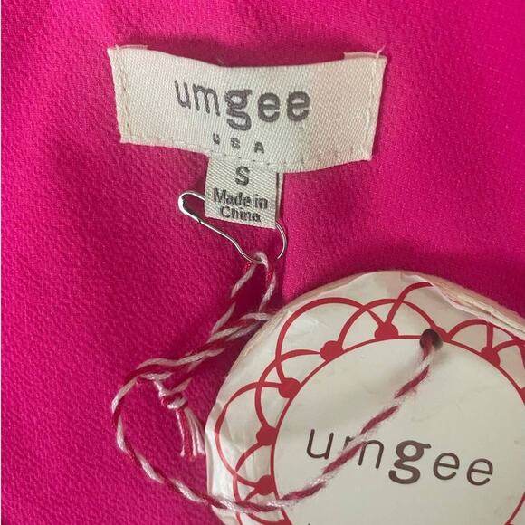 Umgee Women Top S Pink Ruffle‎ Vibrant Girly Festival Vacay Resort Cruise NEW - Picture 2 of 11